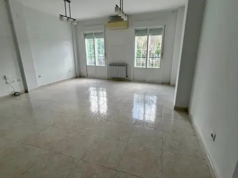 Chalet en Malpartida de Plasencia