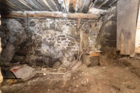 Casa adosada en Mora de Rubielos