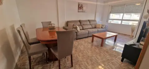 Piso en Calarreona-Las Lomas