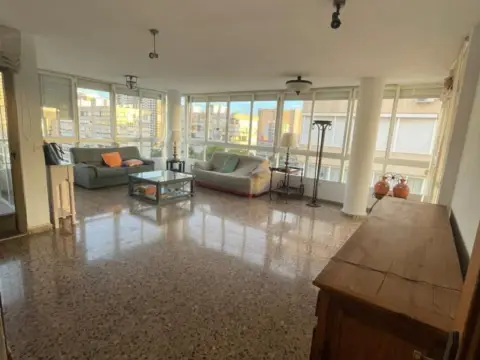 Piso en Avenida de Santander, 25