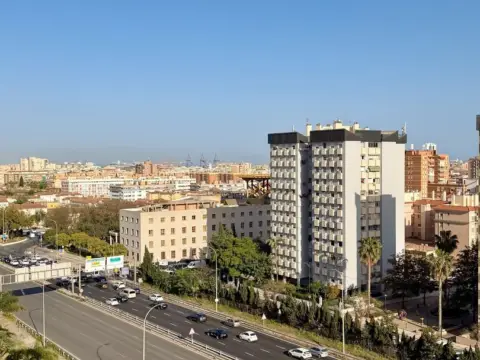 Piso en Portada Alta-Camino de Antequera