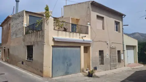 Chalet en Abanilla