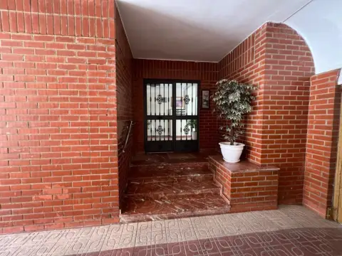 Piso en Reina Victoria-Matadero