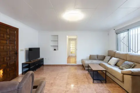 Finca rústica en Vilamarxant