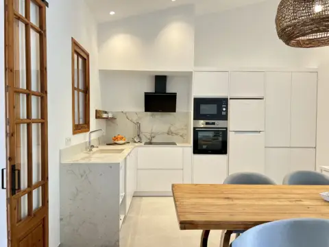 Casa adosada en Carrer de Gabriel Roca, 1