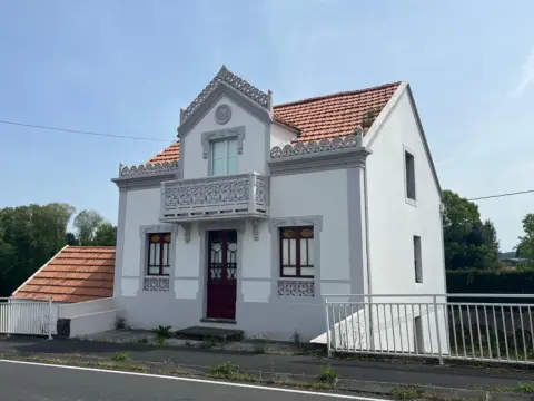 Chalet en Mosteirón