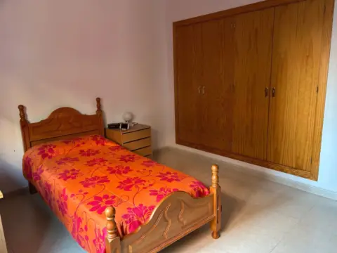 Piso en calle del Duque de Wellington, 16