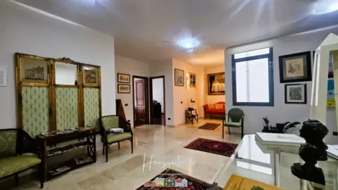 Piso en calle Arena, 3