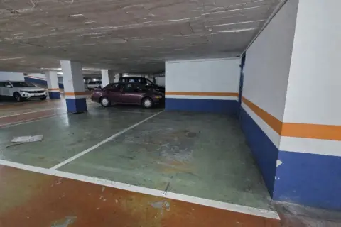 Garaje en Amara Berri