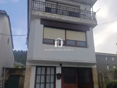 Chalet en El Puente
