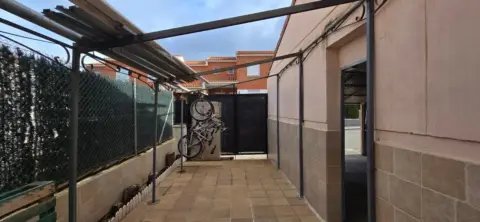 Casa adosada en Argamasilla de Calatrava