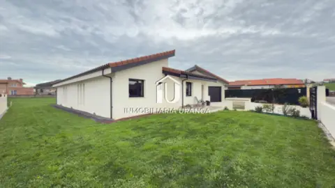 Chalet en San Mamés de Meruelo