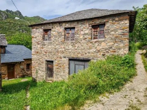 Casa en Voces