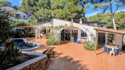 Chalet en Urbanización Son Parc