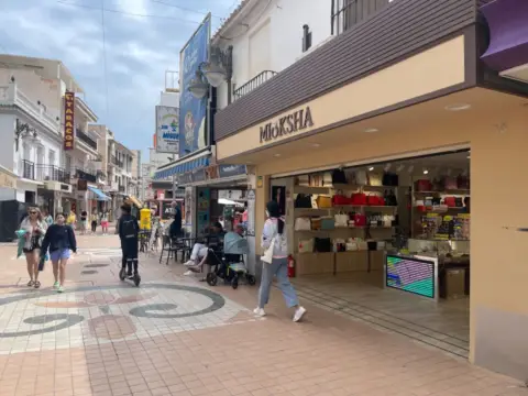 Local comercial en El Bajondillo