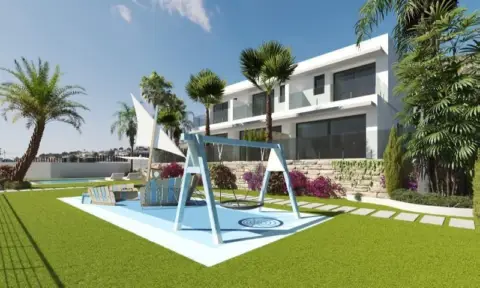 Casa adosada en Urbanización Golf Bahía