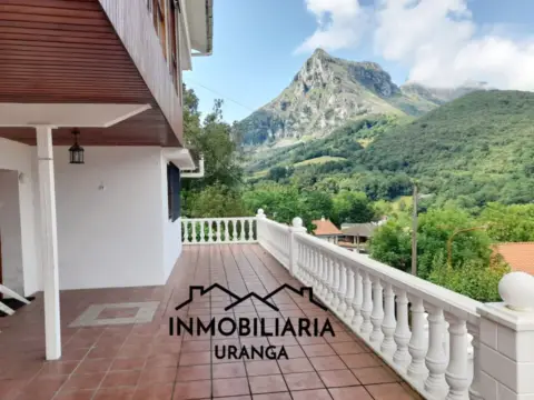 Chalet en La Estación