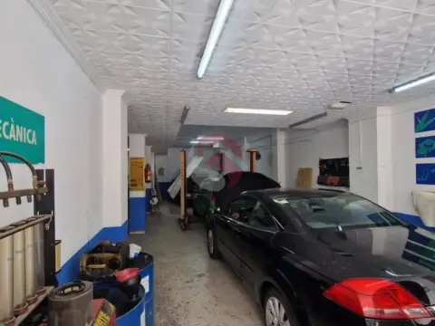 Local comercial en La Trinidad-Mármoles-Perchel Norte