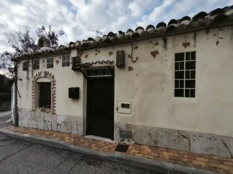 Chalet en Villamantilla