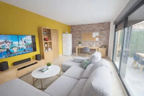 Casa adosada en Torres de Berrellén