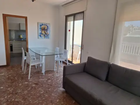 Ático en Platja dels Capellans-Zona Turística