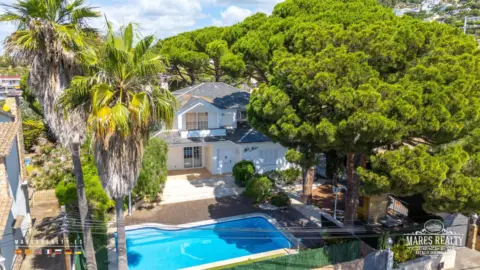 Chalet en Roca Grossa-Serra Brava