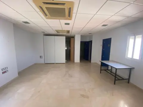 Oficina en Centro-Corredera