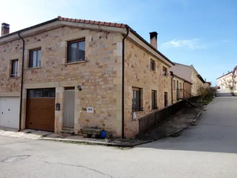 Chalet en calle Dehesilla, 48