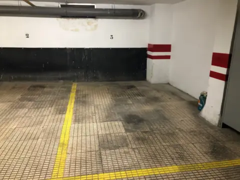 Garaje en Plaza de Santo Domingo, 4