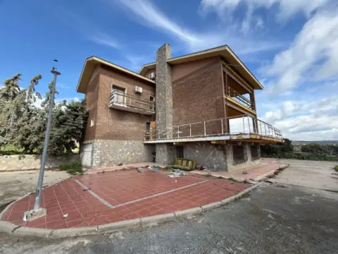 Chalet en Colmenar del Arroyo