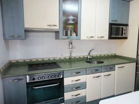 Piso en calle Traseras Conde Jordana, 4