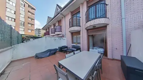 Casa adosada en Valle de Trapagaran