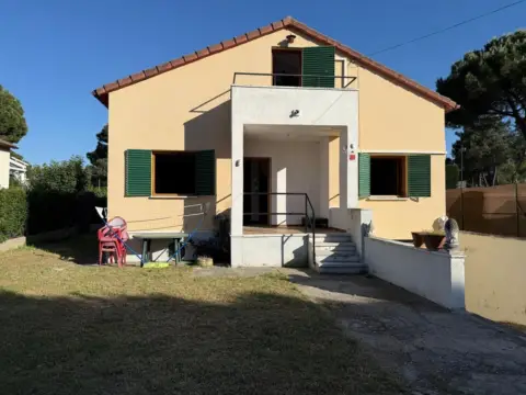 Chalet en Tudela de Duero