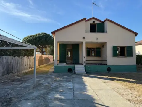 Chalet en Tudela de Duero