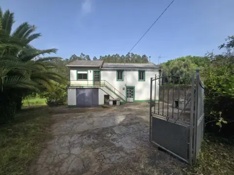 Finca rústica en A Calzada (Cedeira)