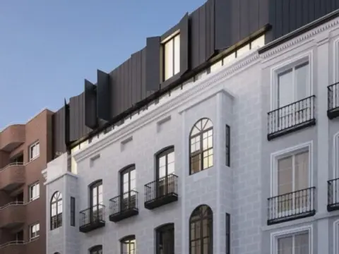 Piso en calle de Leopoldo Cano, 11