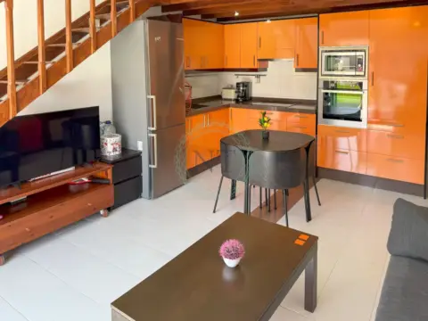 Dúplex en calle de Uruguay