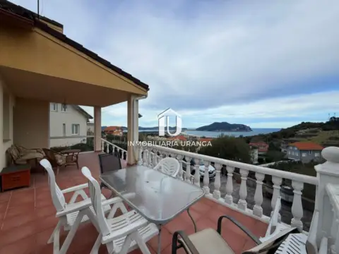 Chalet en Limpias