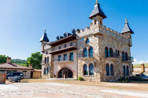 Chalet en San Feliz de las Lavanderas