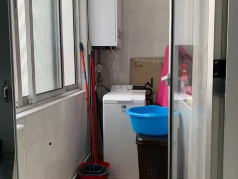 Piso en Circular-Vadillos