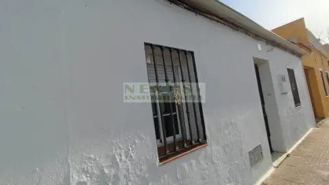 Casa adosada en Aguas Vivas-La Zambomba