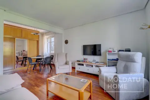 Piso en Bidebieta