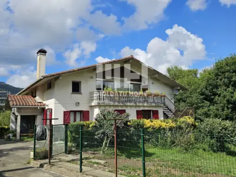 Chalet en Ventas-Jaizubia-Urdanibia