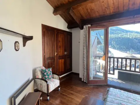 3-bedroom penthouse for sale in El Tarter, Canillo · 23 of 29