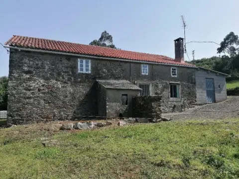 Casa en A Casanova (As Somozas)