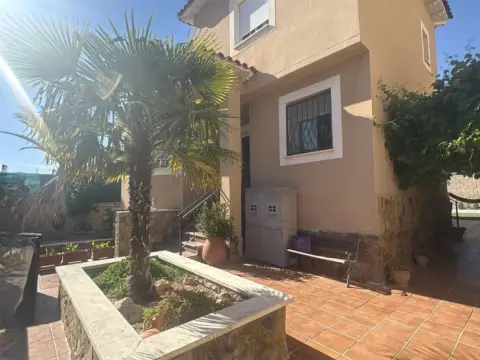 Chalet en Ontígola