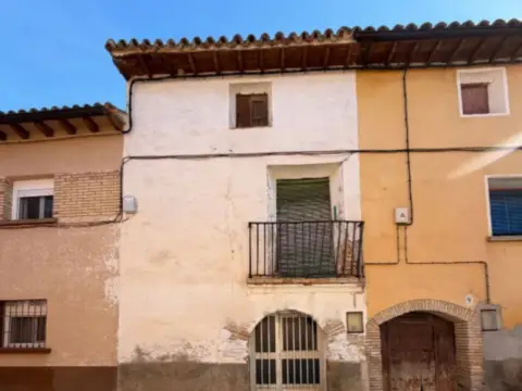 Casa en Barbuñales
