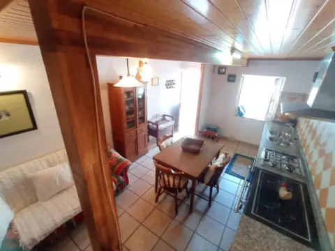 Casa adosada en Espasante (San Xoán)