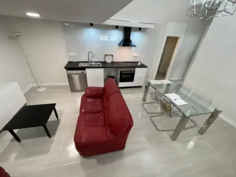 Piso en calle Santa Elena, 18