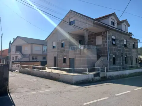 Chalet en Matamá-Beade-Bembrive-Valadares-Zamáns